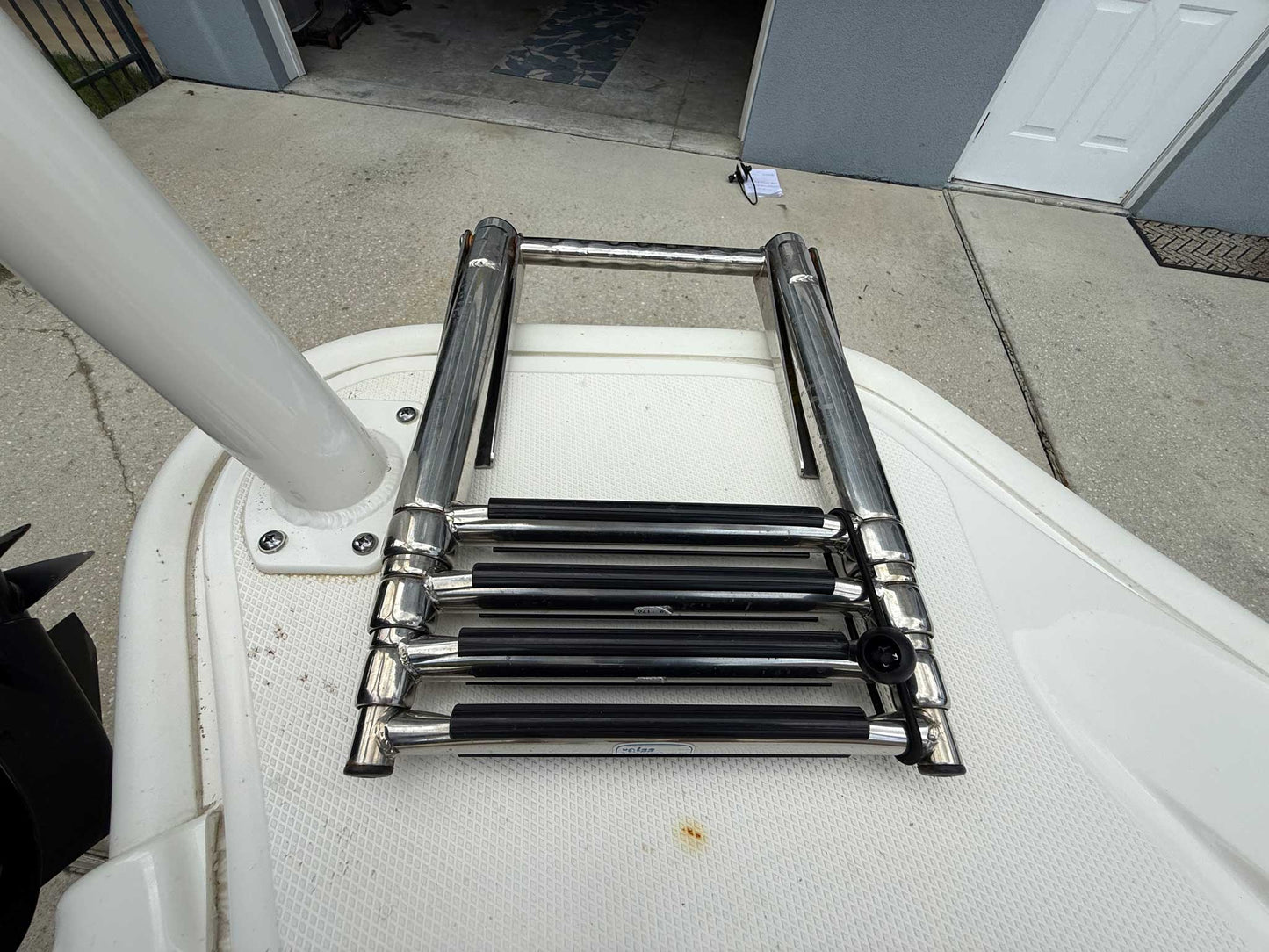 2022 Boston Whaler 160 Super Sport