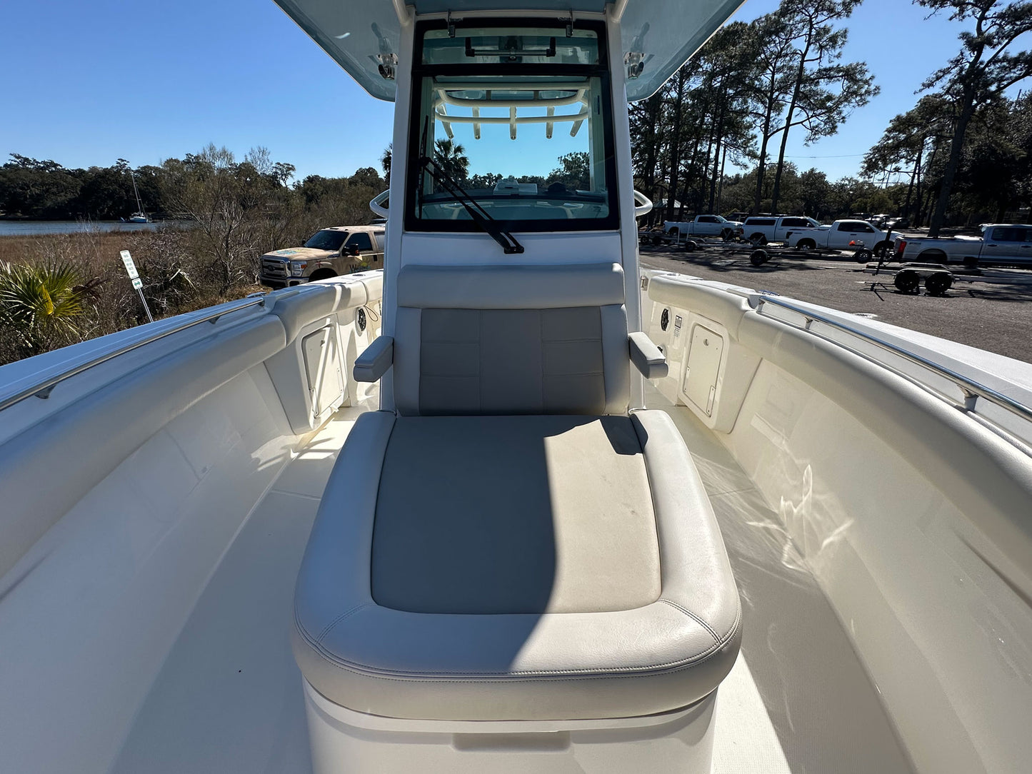 2023 Boston Whaler 280 Outrage