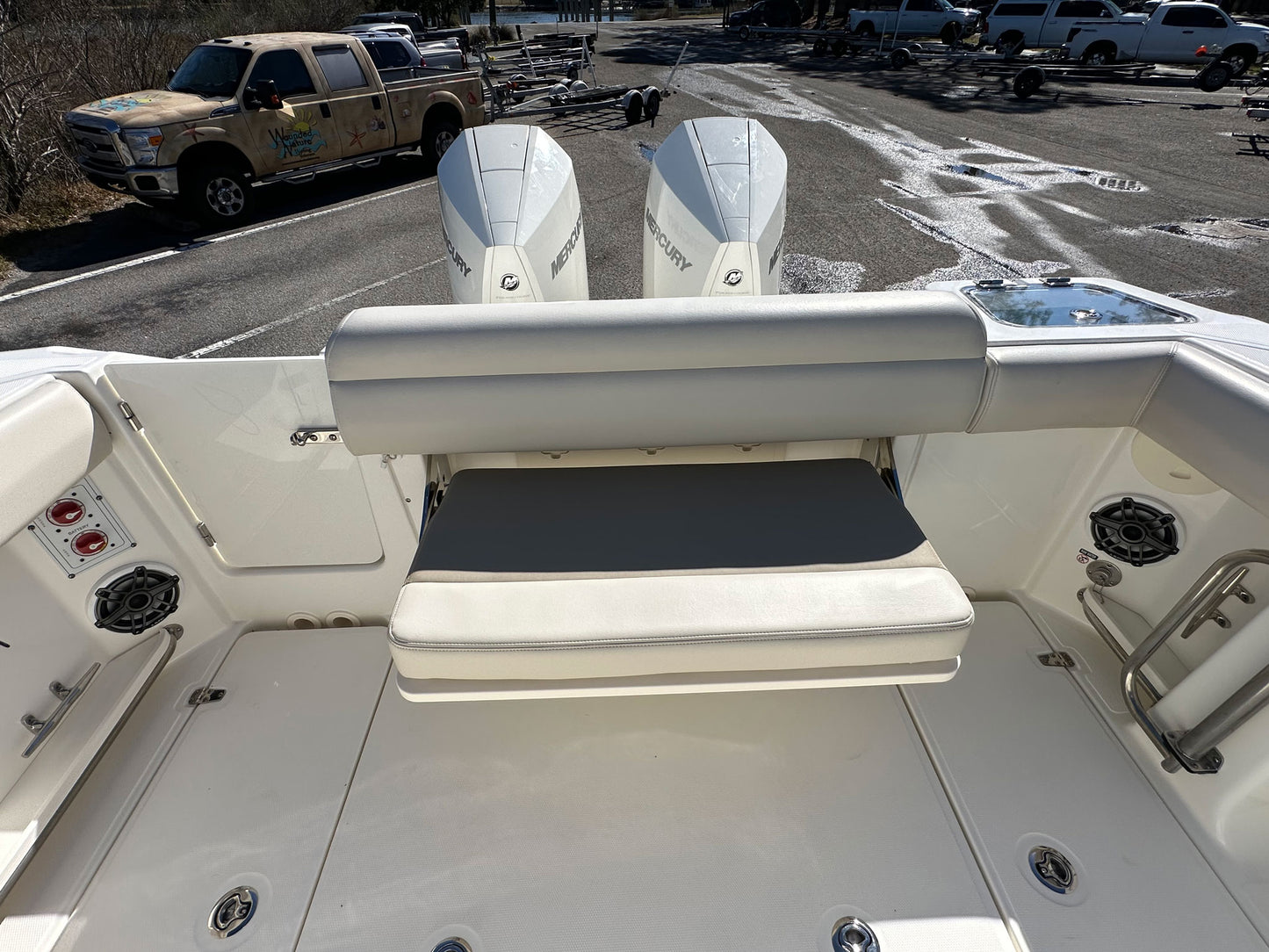2023 Boston Whaler 280 Outrage