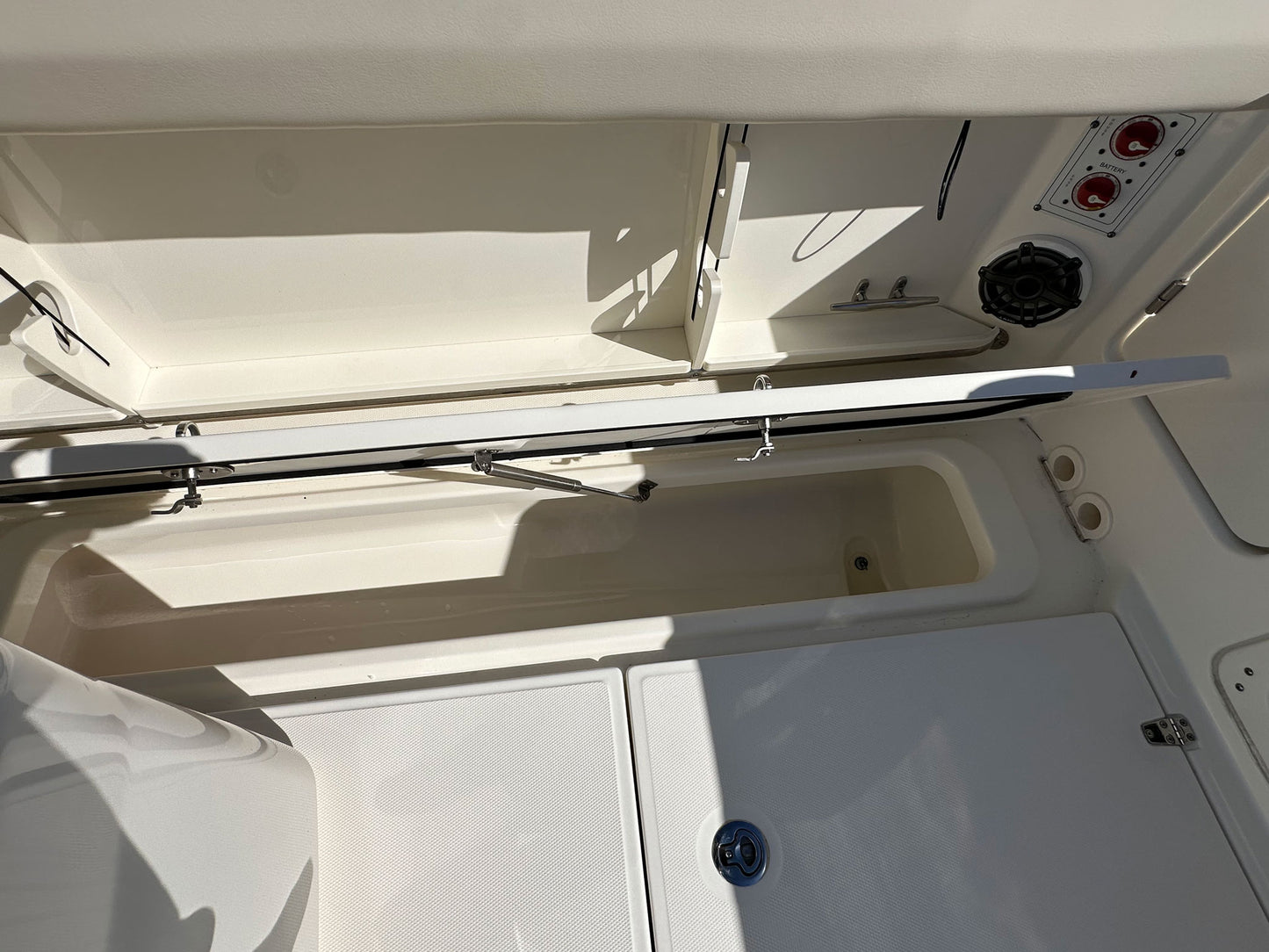 2023 Boston Whaler 280 Outrage