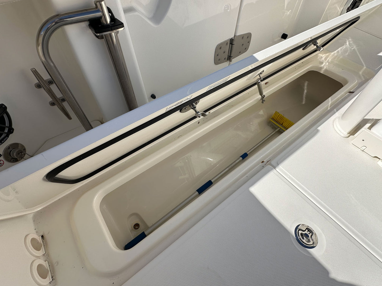 2023 Boston Whaler 280 Outrage