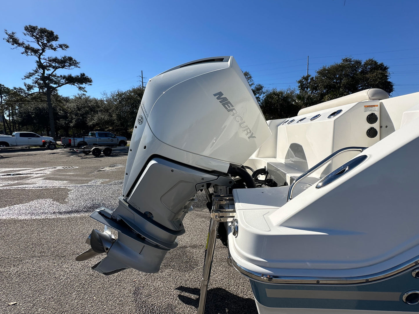 2023 Boston Whaler 280 Outrage