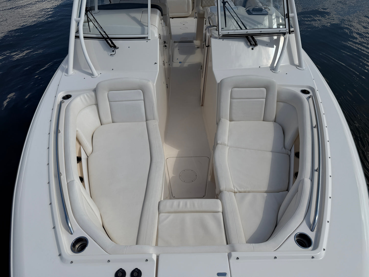 2017 Grady-White Freedom 335
