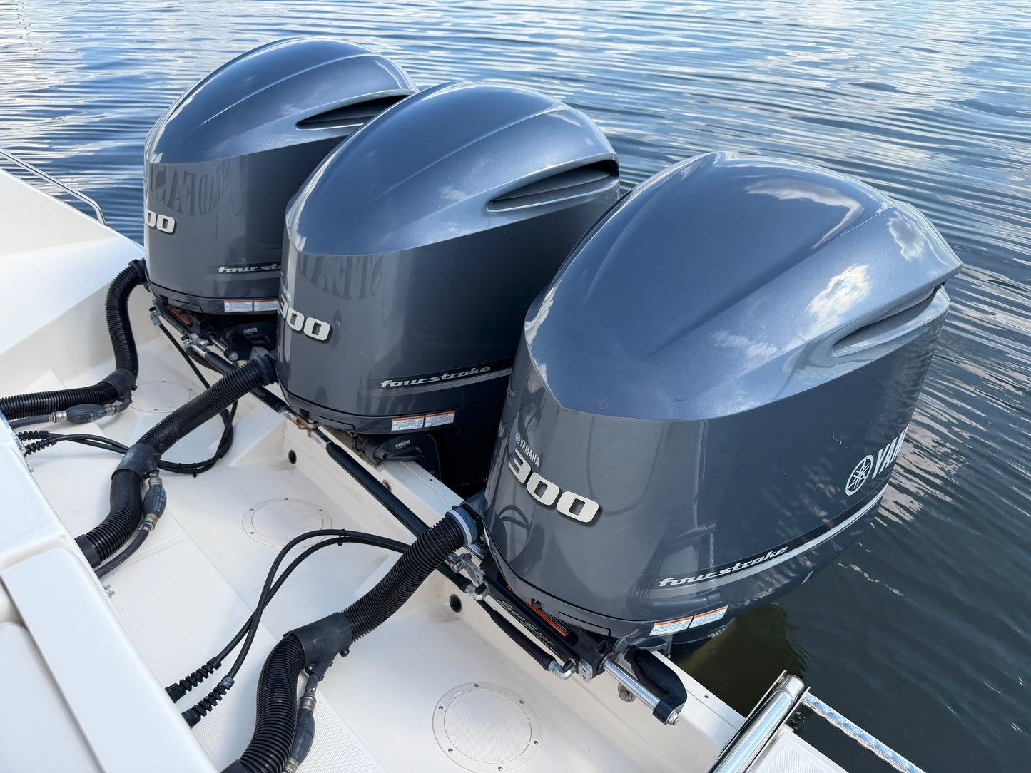 2017 Grady-White Freedom 335
