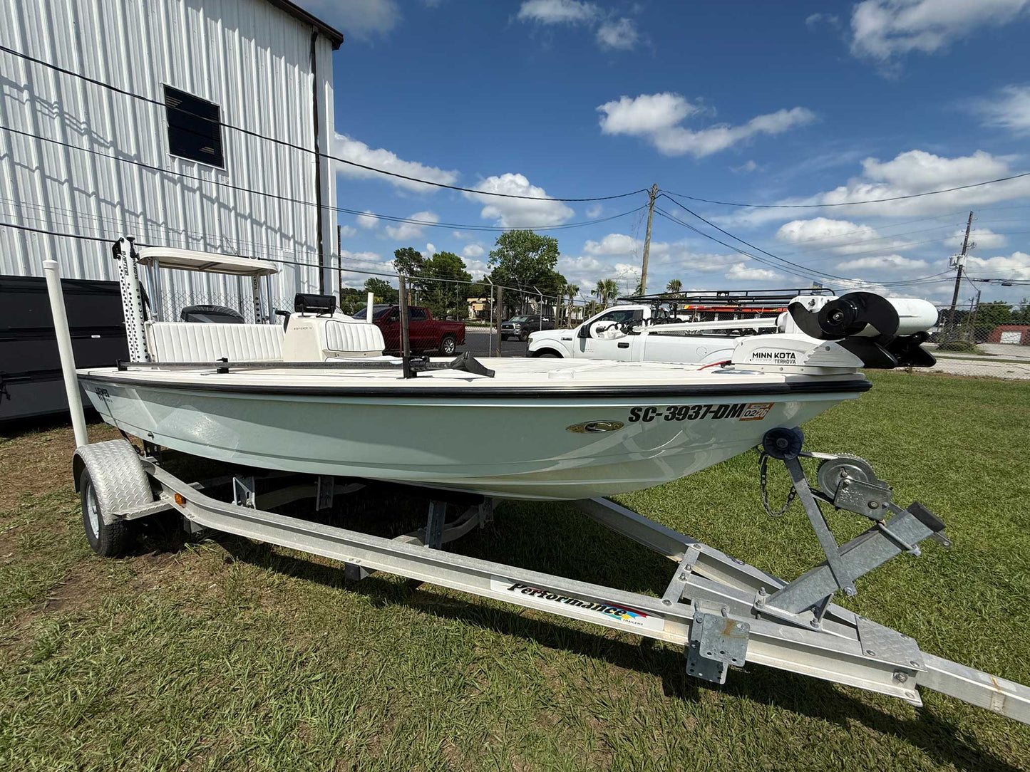 2004 Hewes 16 Redfisher