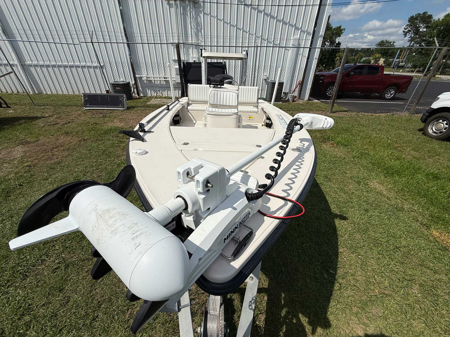 2004 Hewes 16 Redfisher