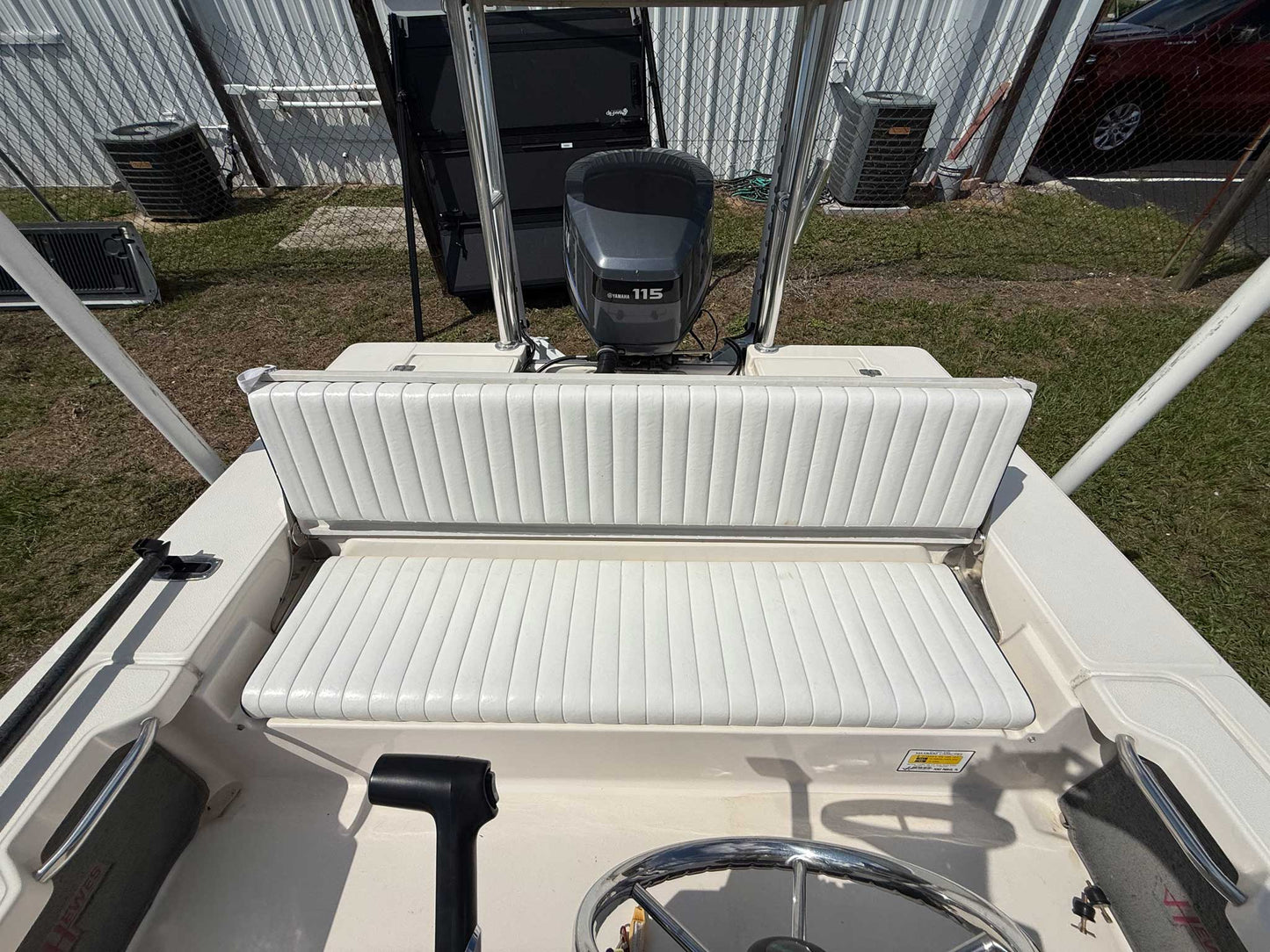 2004 Hewes 16 Redfisher