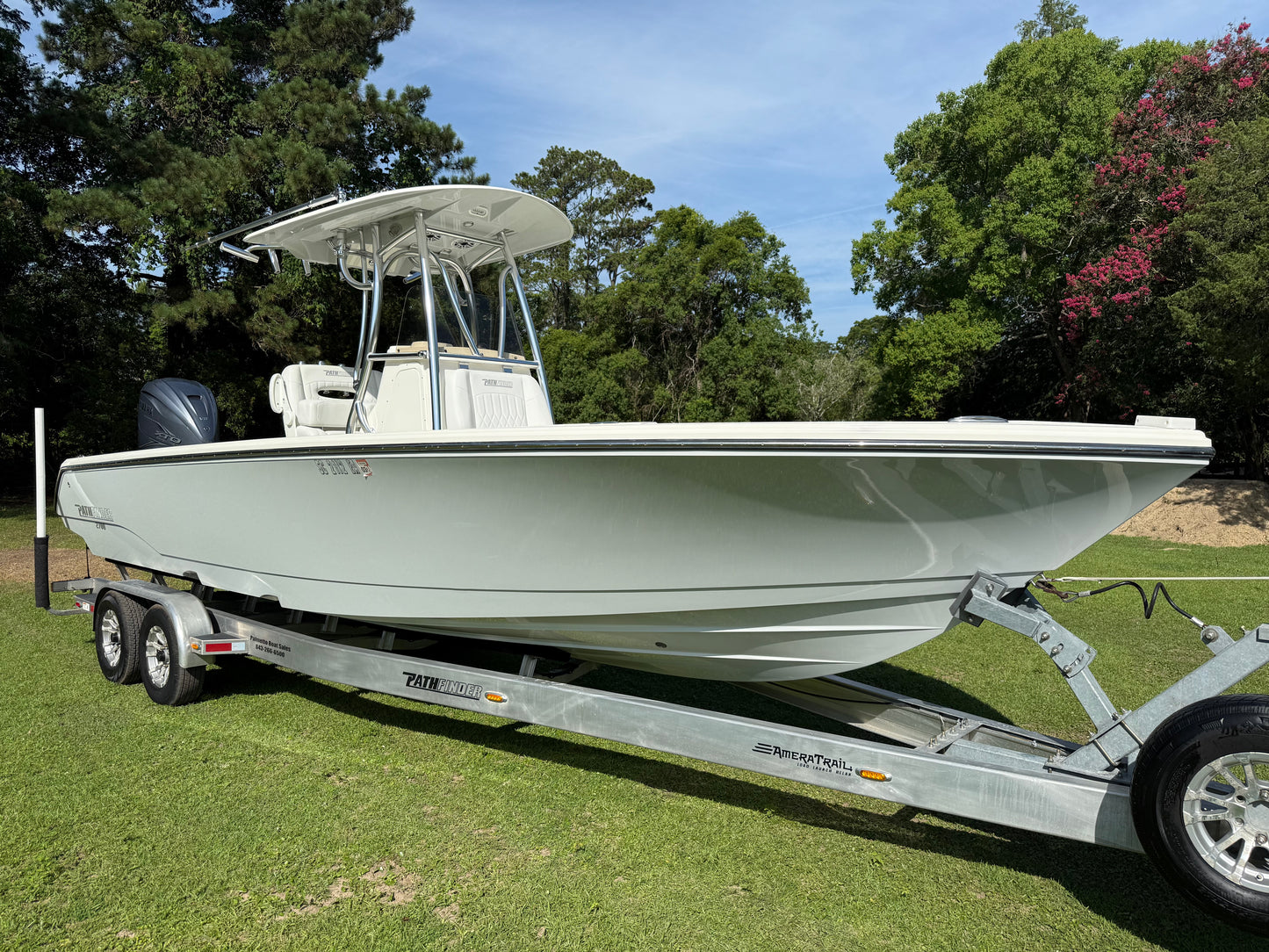 2022 Pathfinder 2700 Open