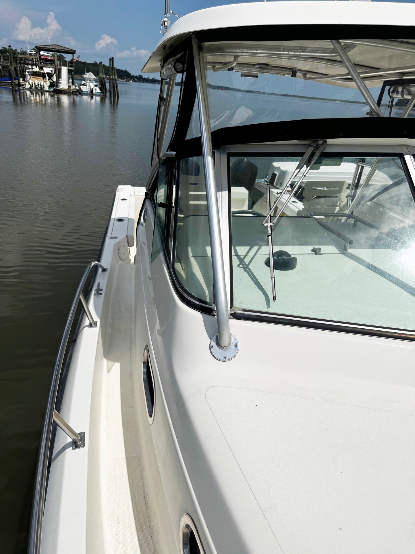 2005 Pursuit 2870 Walkaround