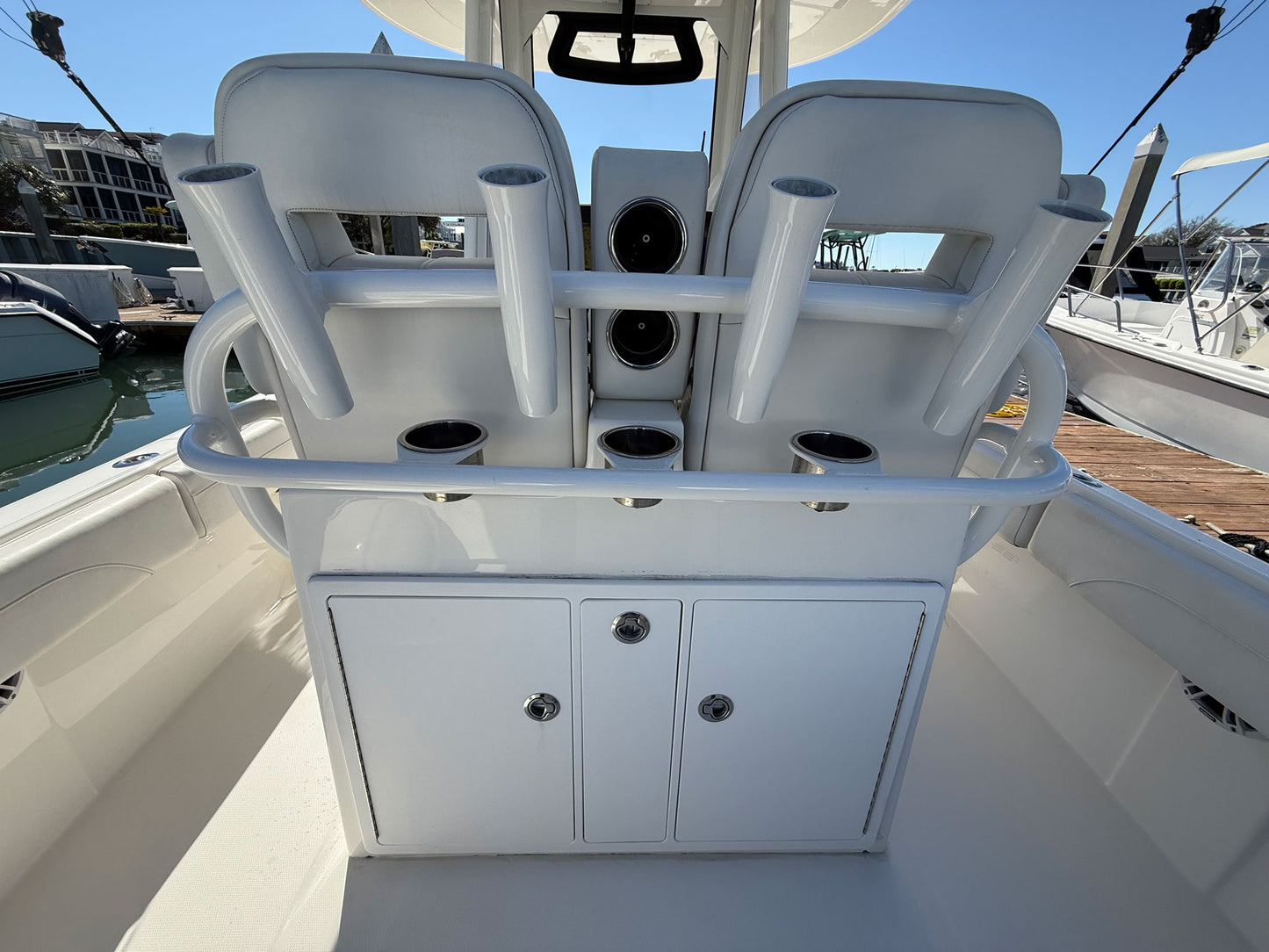 2023 Regulator 28