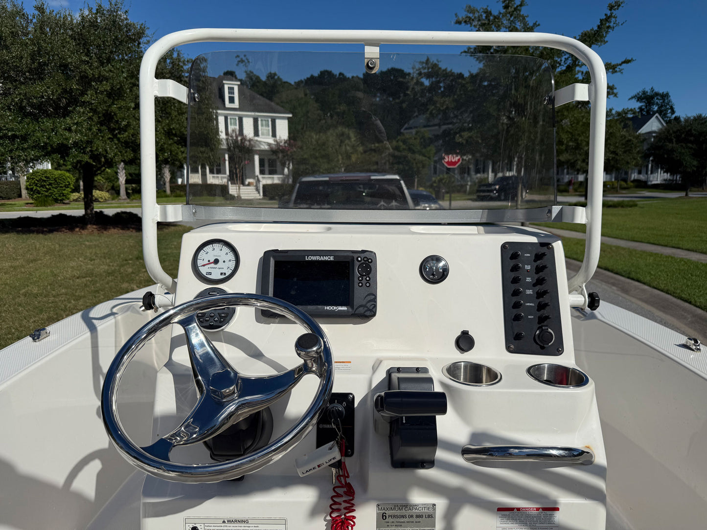 2016 Robalo R160