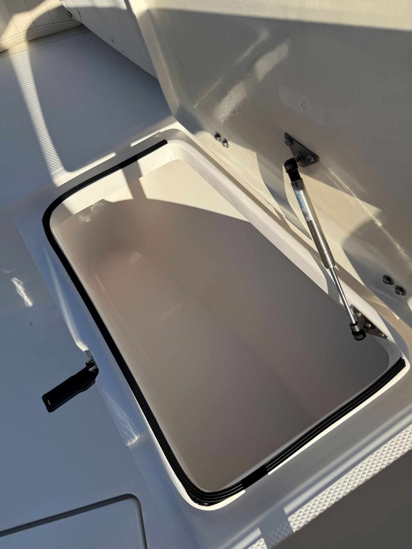 2017 Sea Fox 246 Commander
