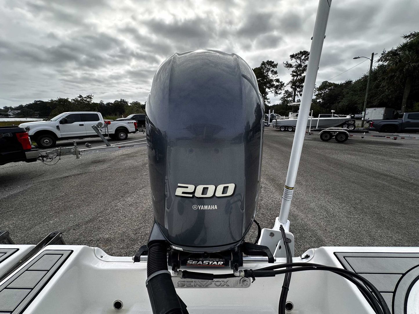 2021 Sea Fox 228 Commander