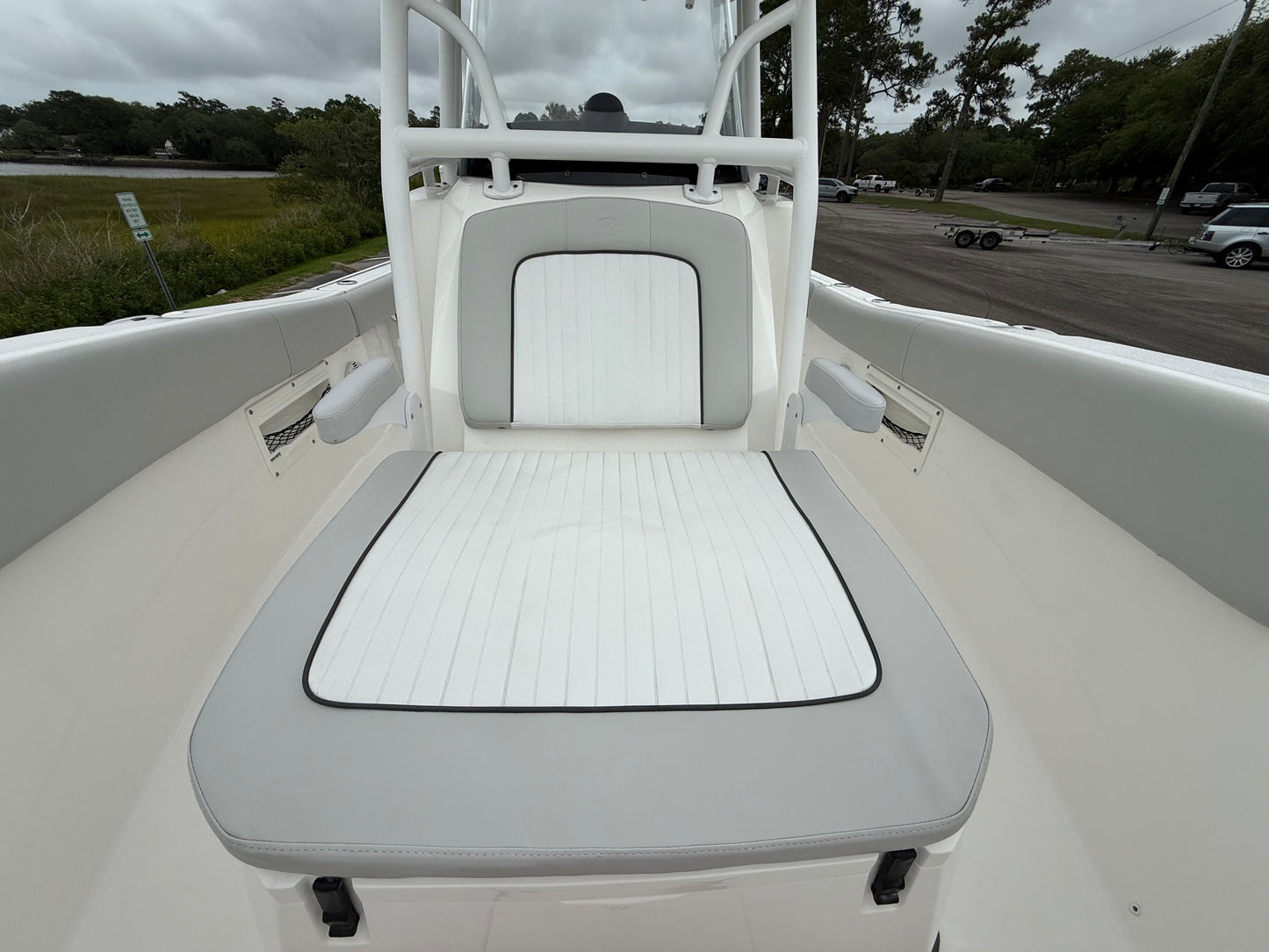 2020 Sea Fox 268 Commander