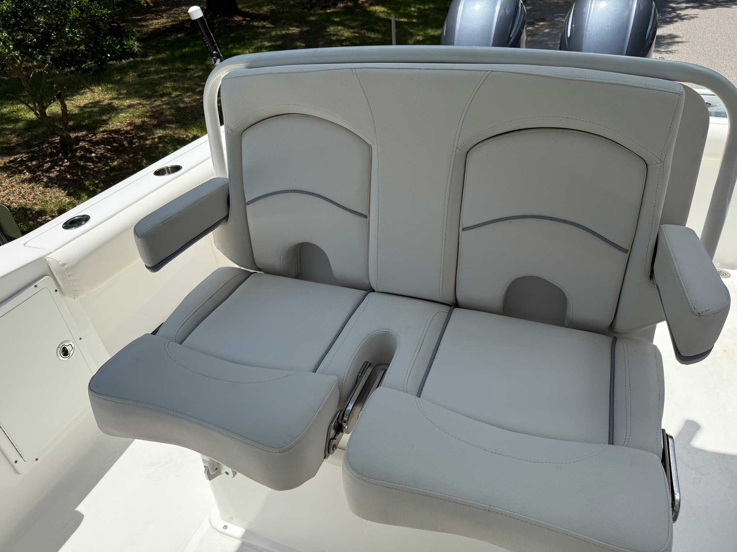 2020 Sea Hunt 27 Gamefish