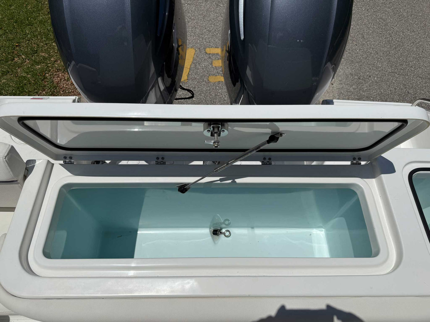 2020 Sea Hunt 27 Gamefish