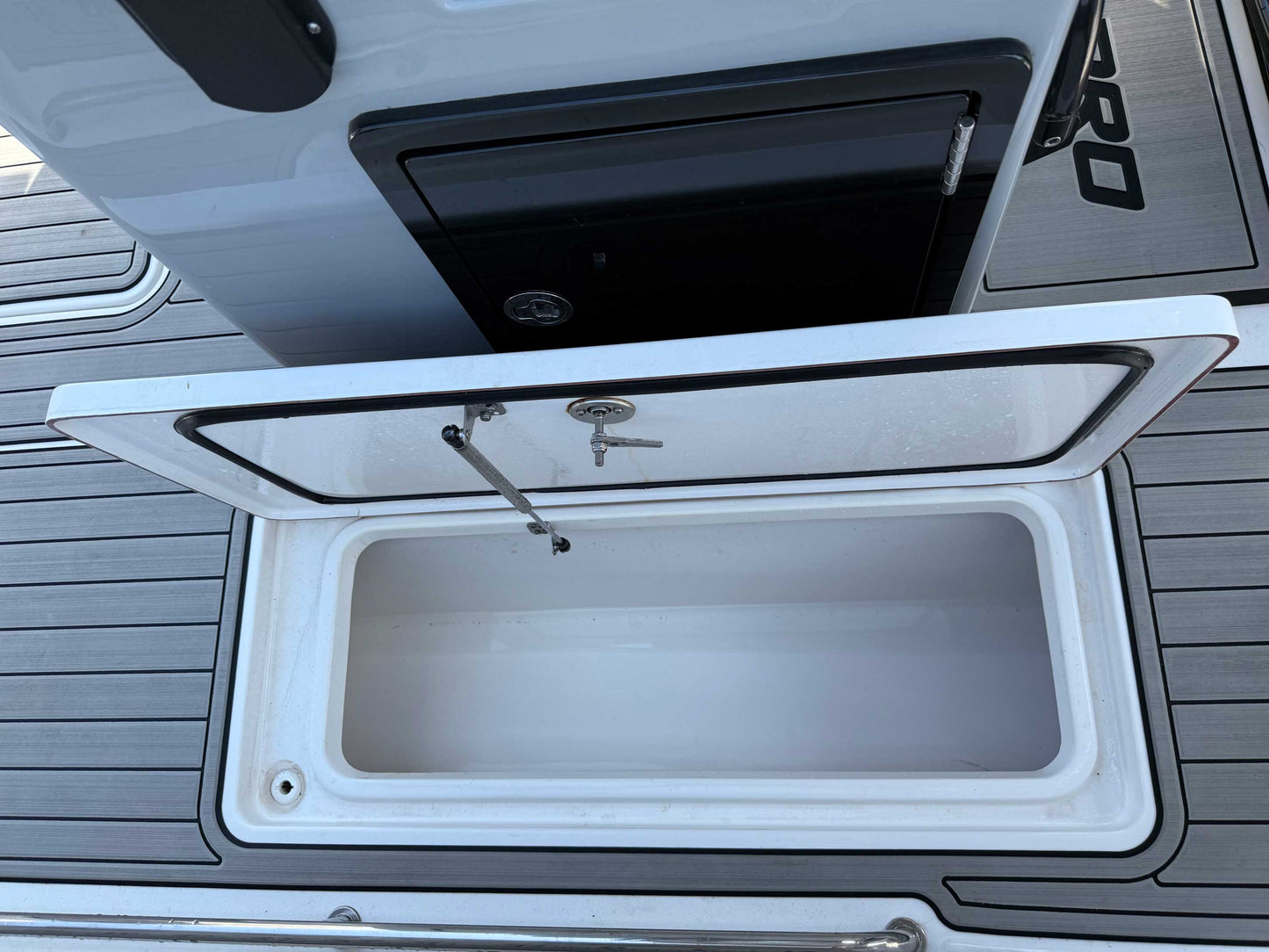 2024 Sea Pro 262DLX