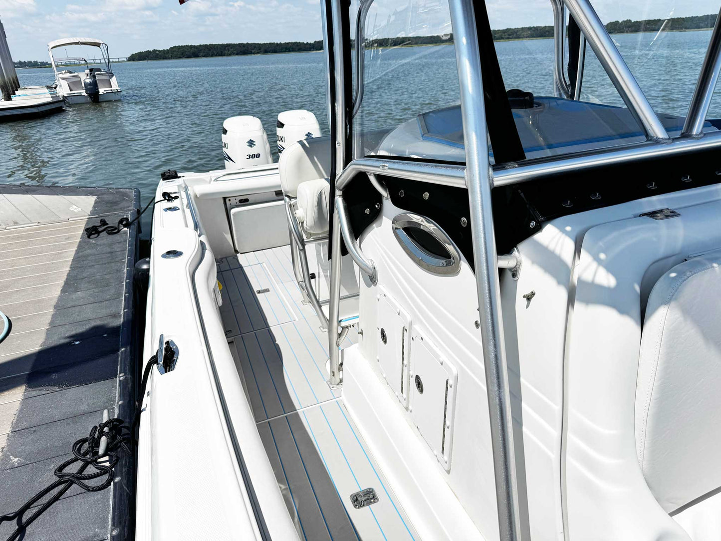 2005 Wellcraft 32 CCF