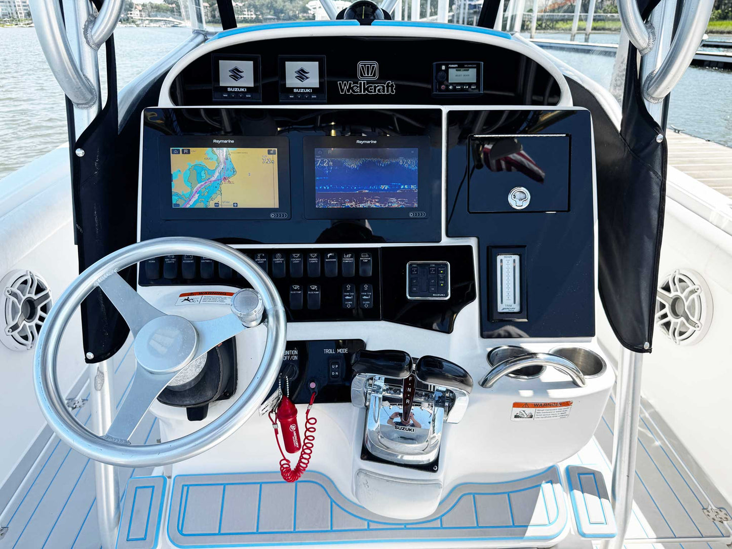 2005 Wellcraft 32 CCF