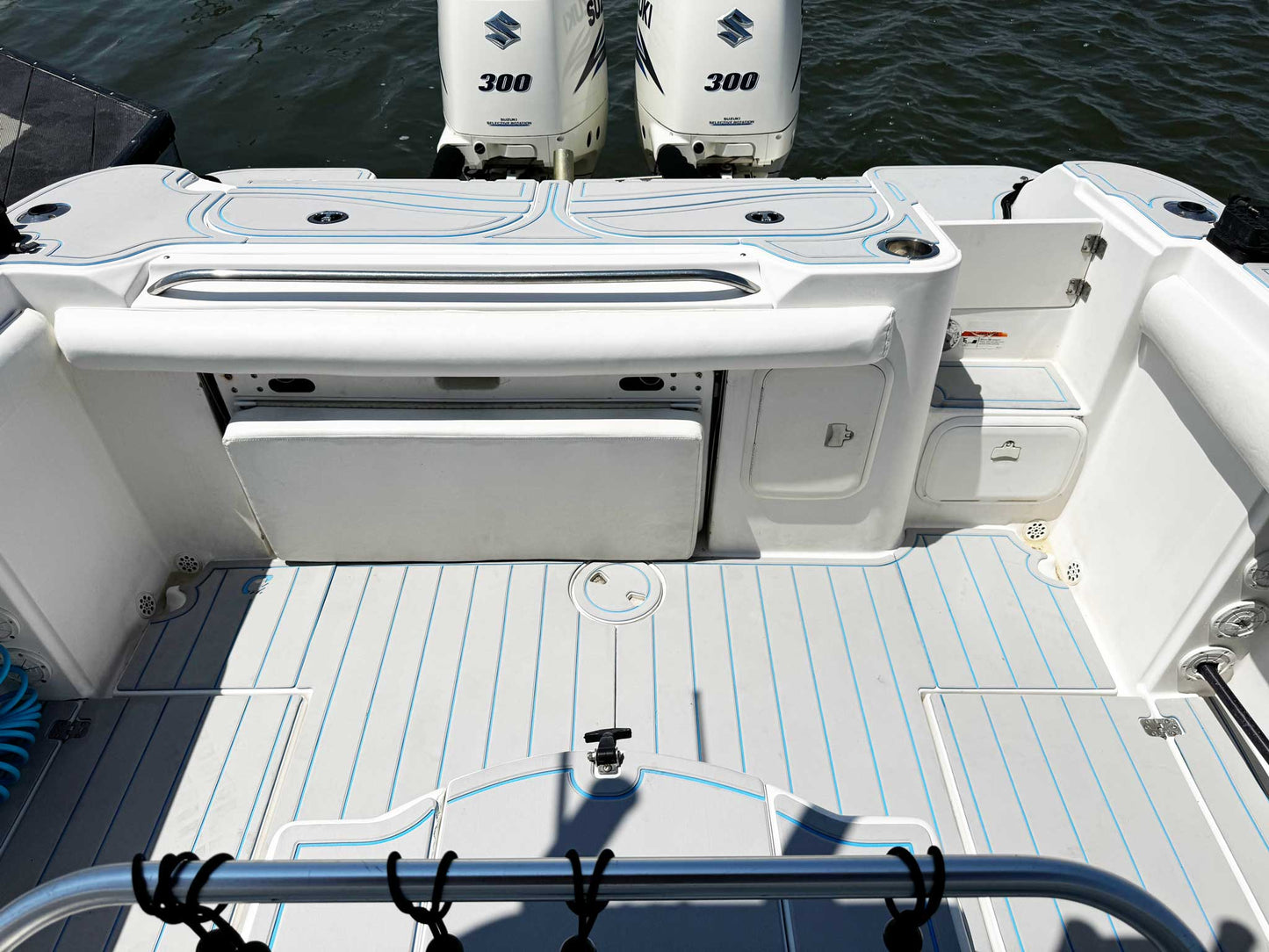 2005 Wellcraft 32 CCF