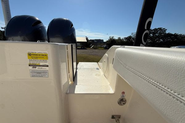 2023 Cobia 240CC