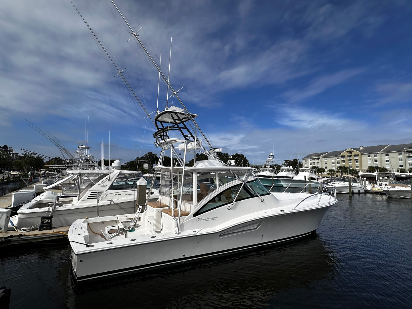 2018 Albemarle 41 Express
