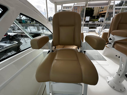 2018 Albemarle 41 Express