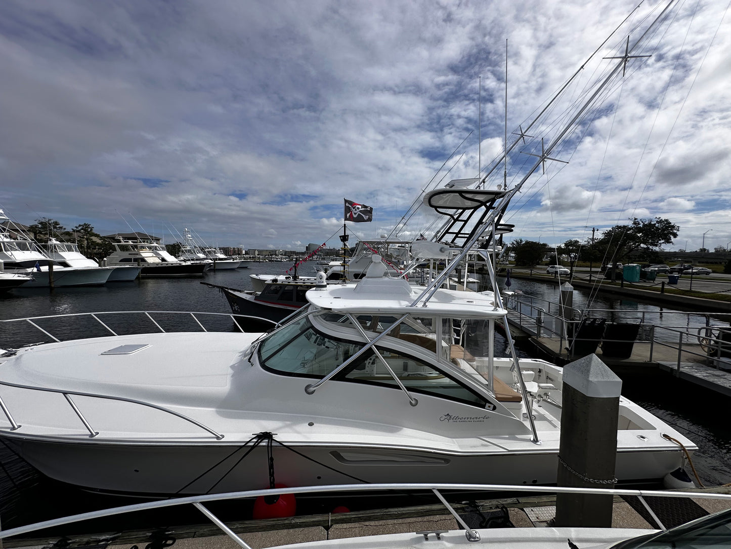 2018 Albemarle 41 Express
