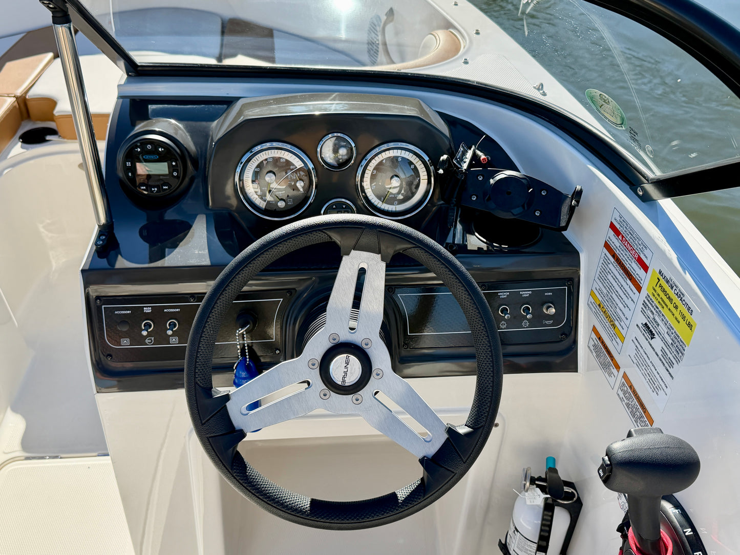 2023 Bayliner VR4 Bowrider OB