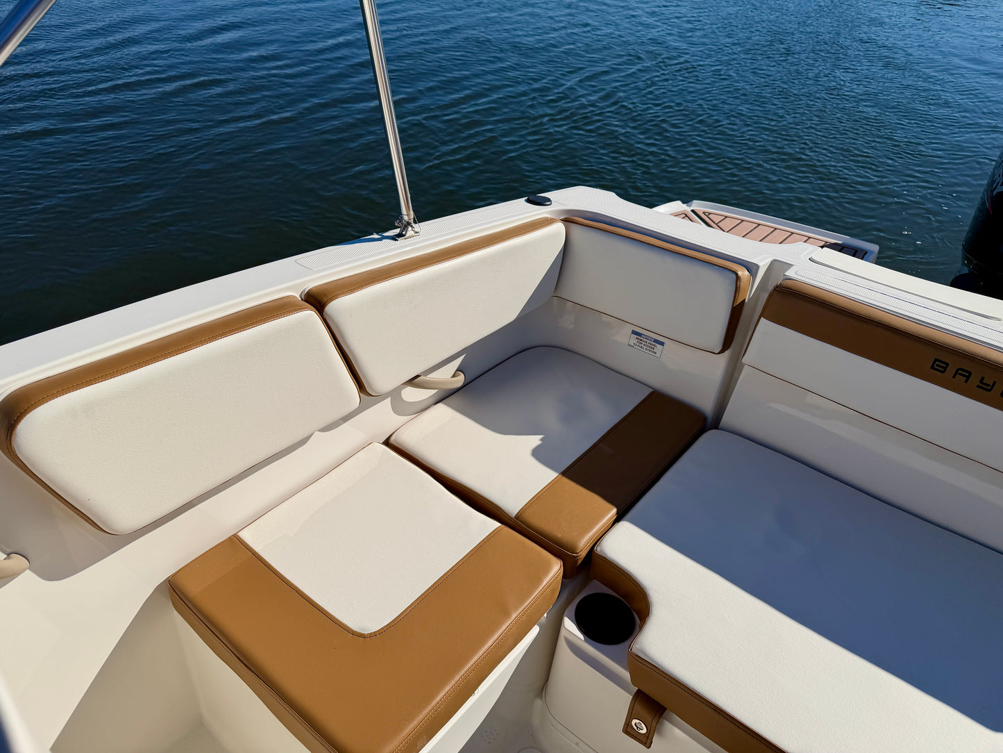 2023 Bayliner VR4 Bowrider OB