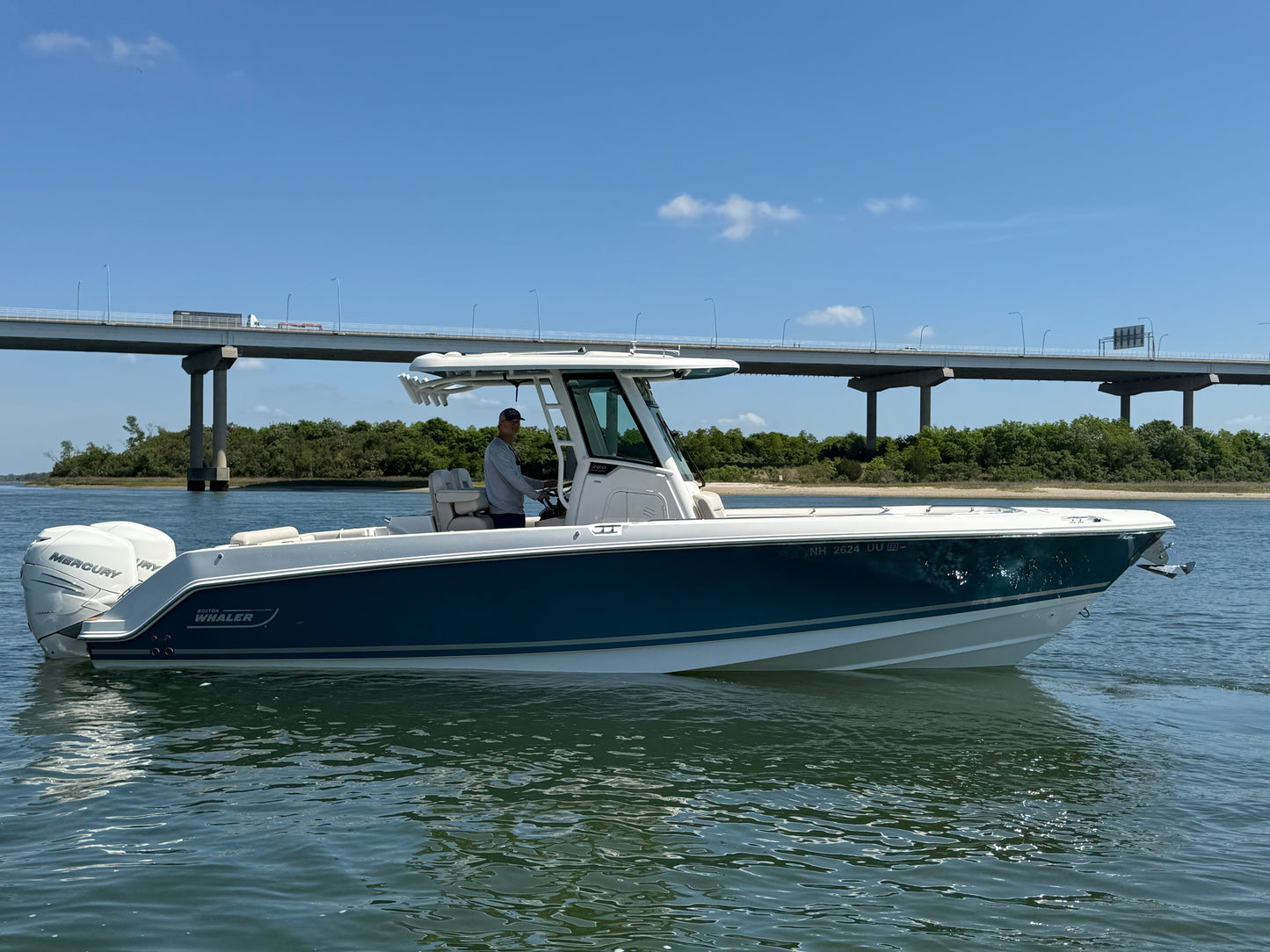 2023 Boston Whaler 280 Outrage