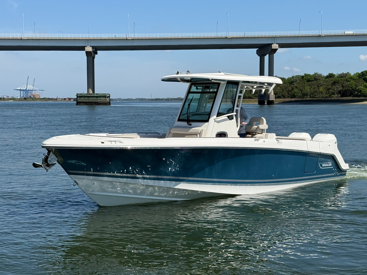 2023 Boston Whaler 280 Outrage