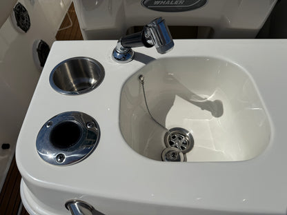 2023 Boston Whaler 280 Outrage