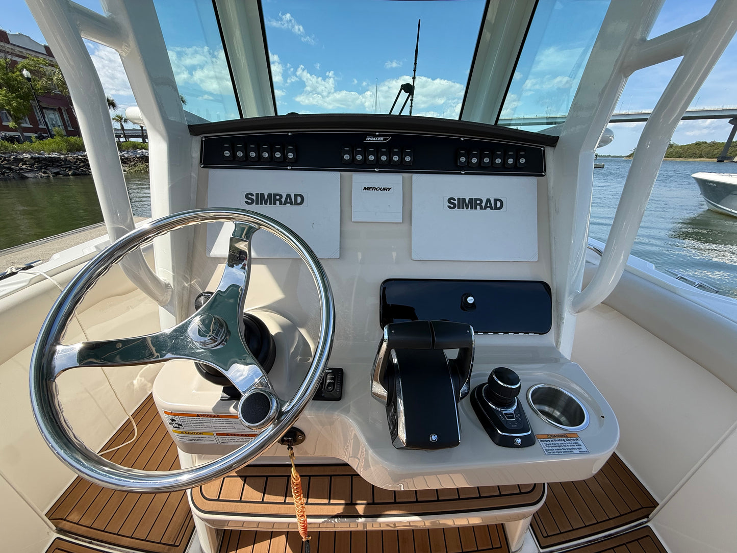 2023 Boston Whaler 280 Outrage