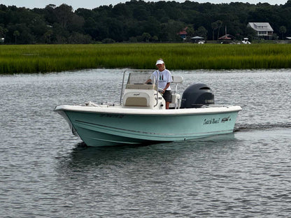 2021 Bulls Bay 2200 Bay