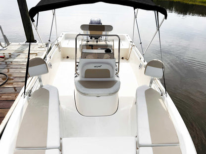 2021 Bulls Bay 2200 Bay