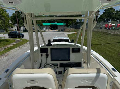 2017 Cobia 261CC