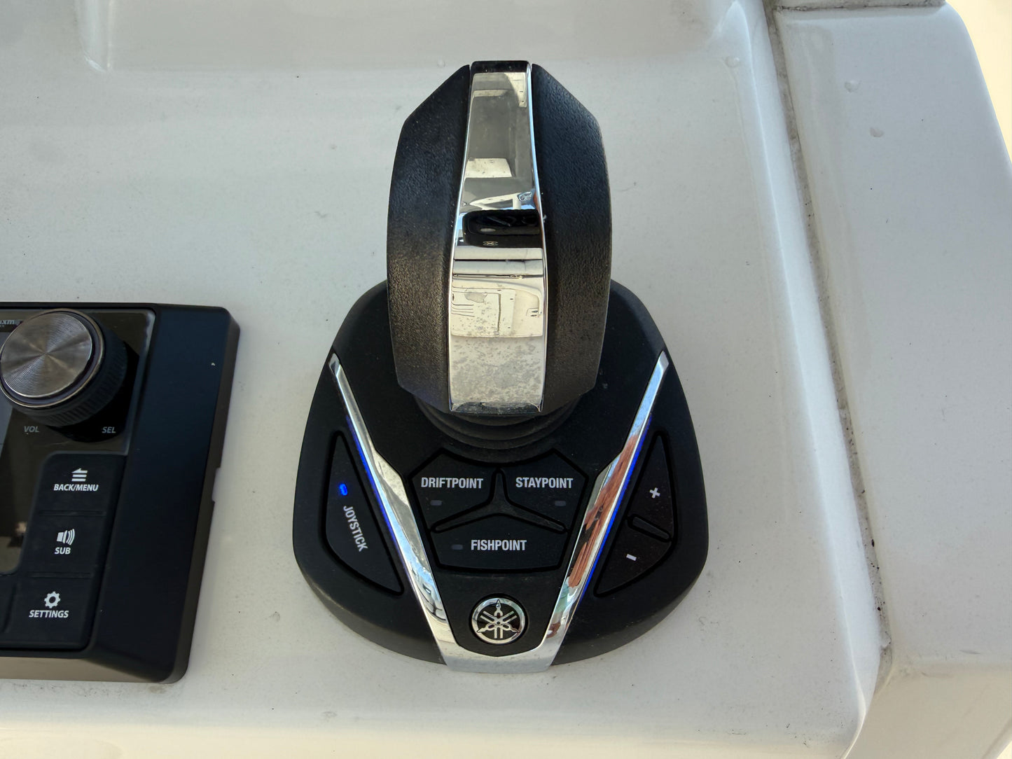 2023 Cobia 350 CC