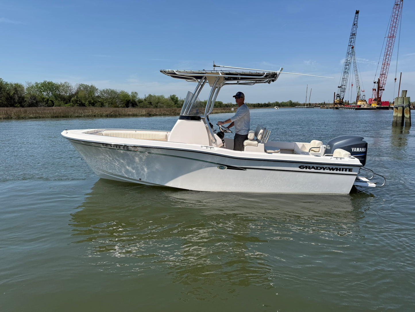 2011 Grady-White 209 Fisherman