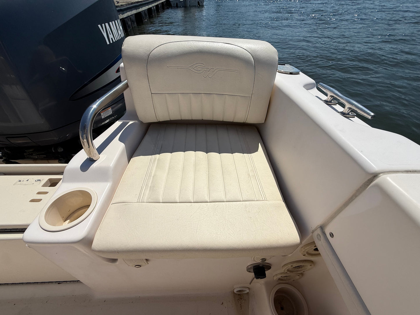2011 Grady-White 209 Fisherman