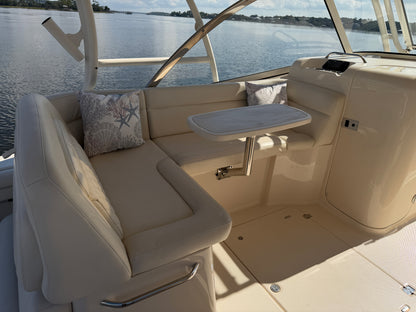 2017 Grady-White Freedom 335