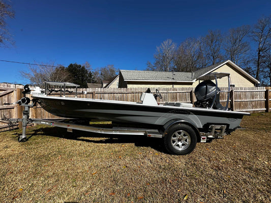 2017 Hell's Bay Boatworks Professional