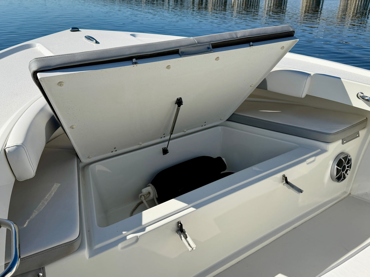 2024 Parker 2100 Special Edition