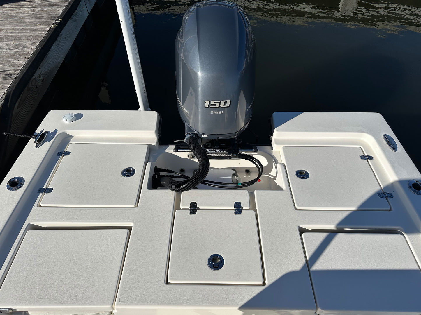 2018 Pathfinder 2200TRS