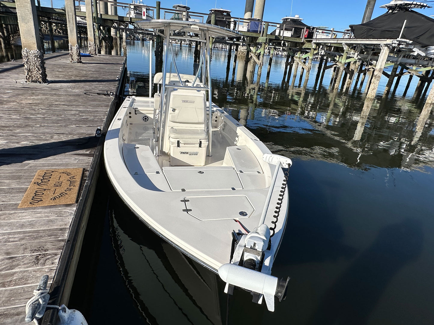 2018 Pathfinder 2200TRS
