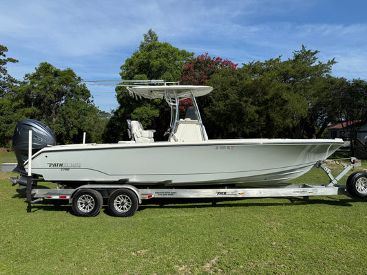 2022 Pathfinder 2700 Open