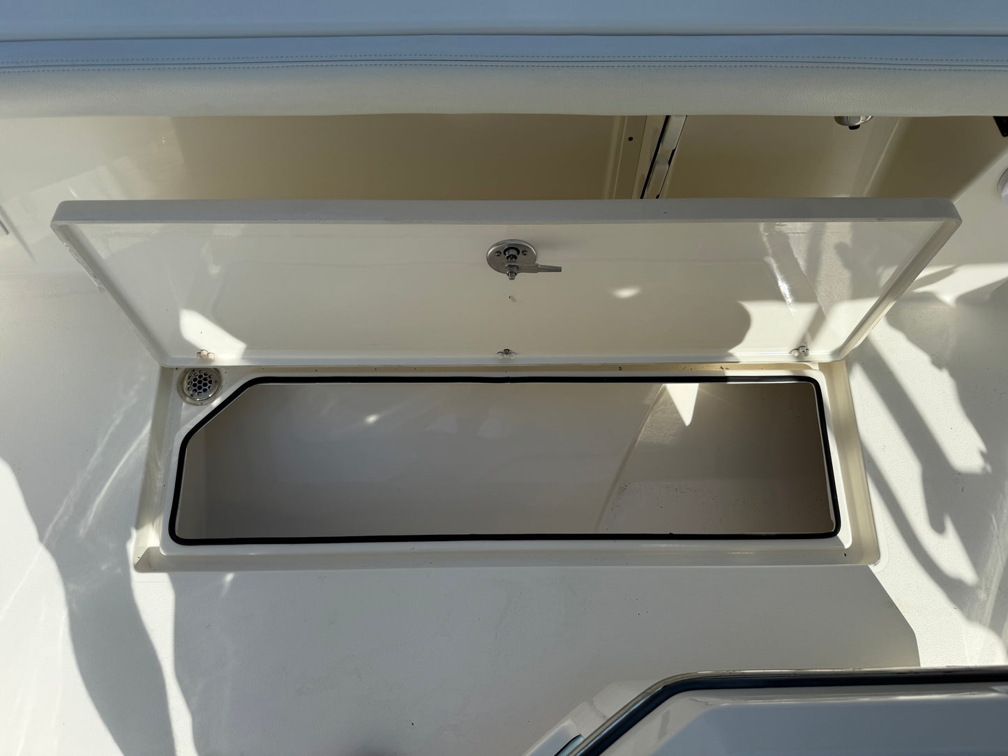 2022 Pathfinder 2700 Open