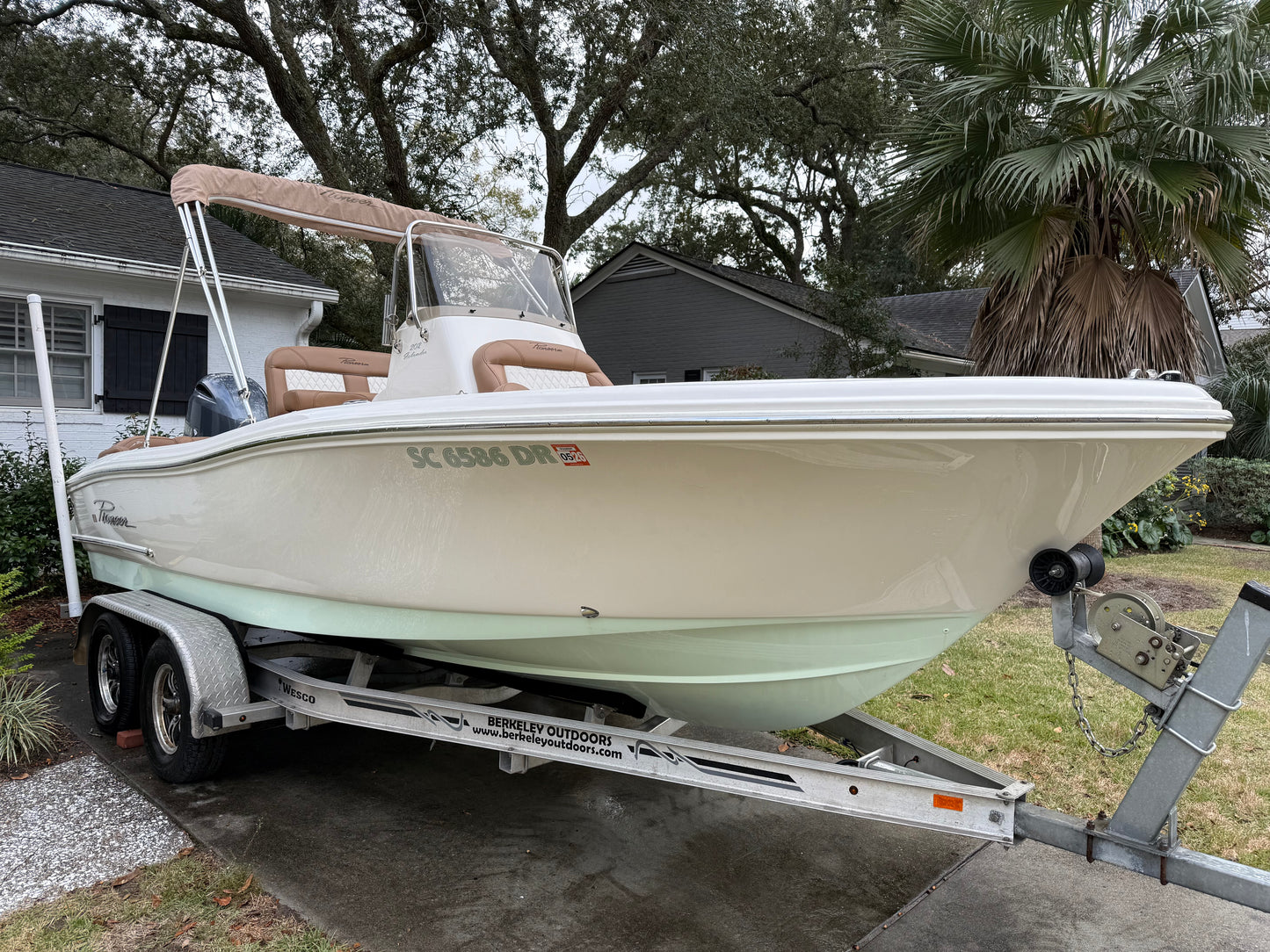 2021 Pioneer 202 Islander