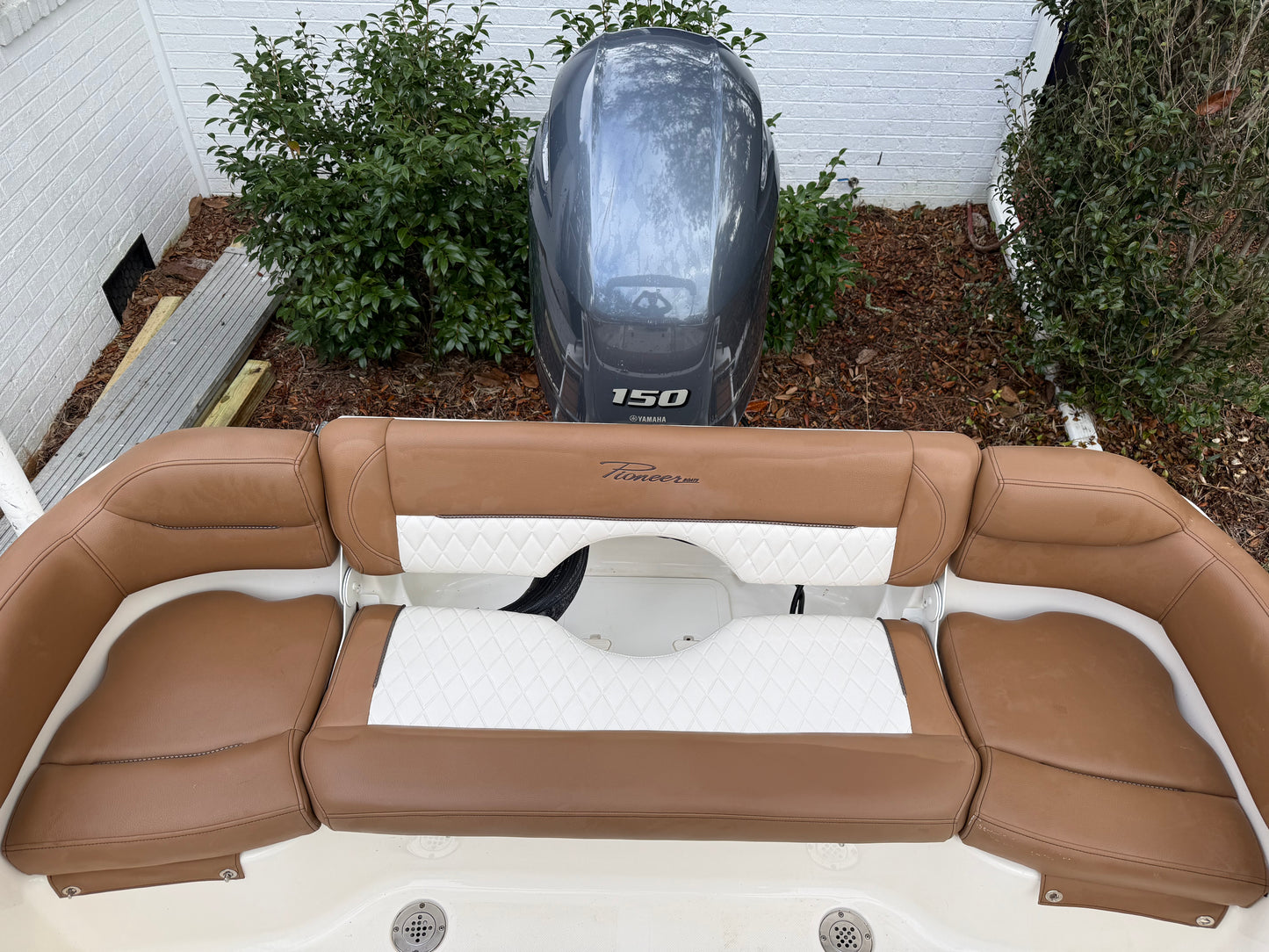 2021 Pioneer 202 Islander