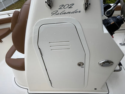 2021 Pioneer 202 Islander